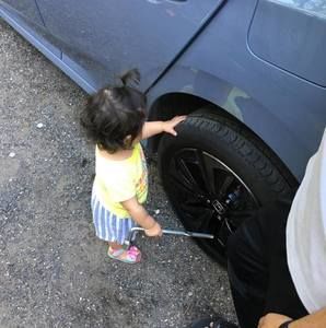 Meet your Posher, Rene